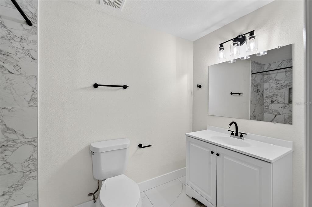 2525 W Beach Street - Photo 14