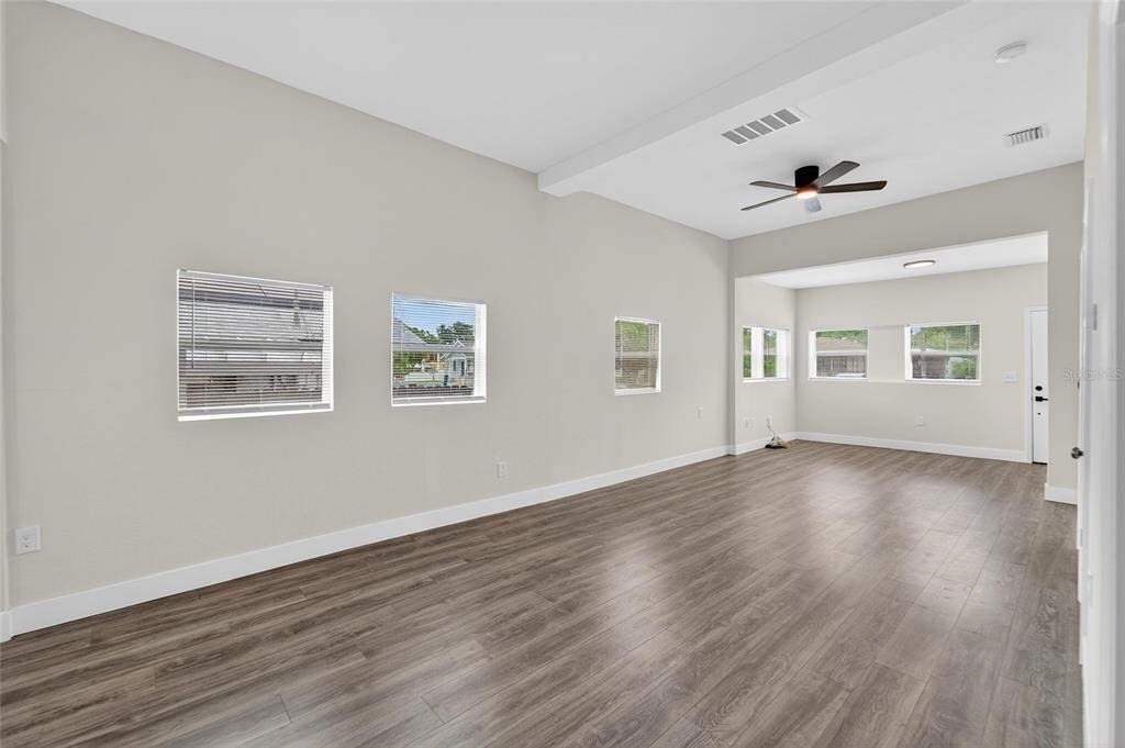 2525 W Beach Street - Photo 8