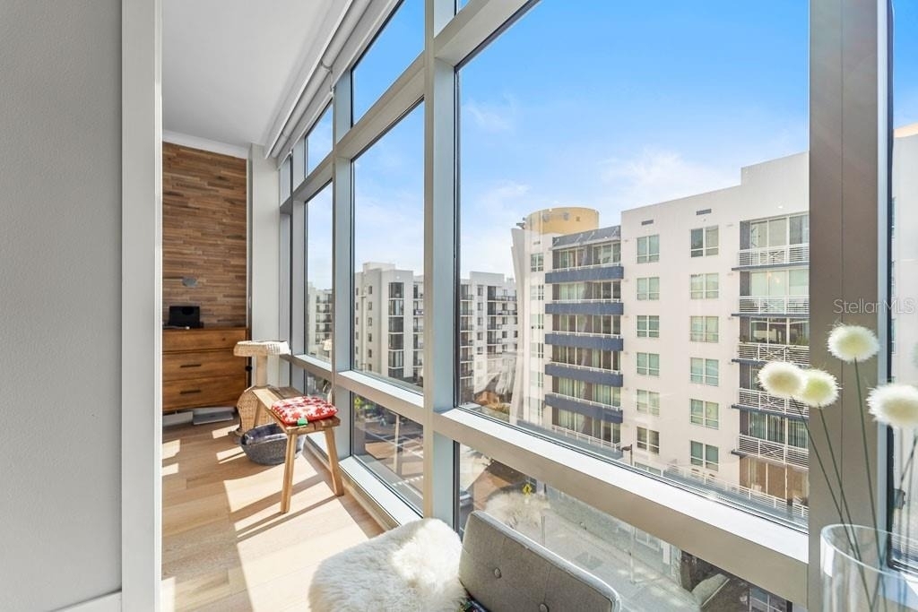 1120 E Kennedy Boulevard - Photo 1