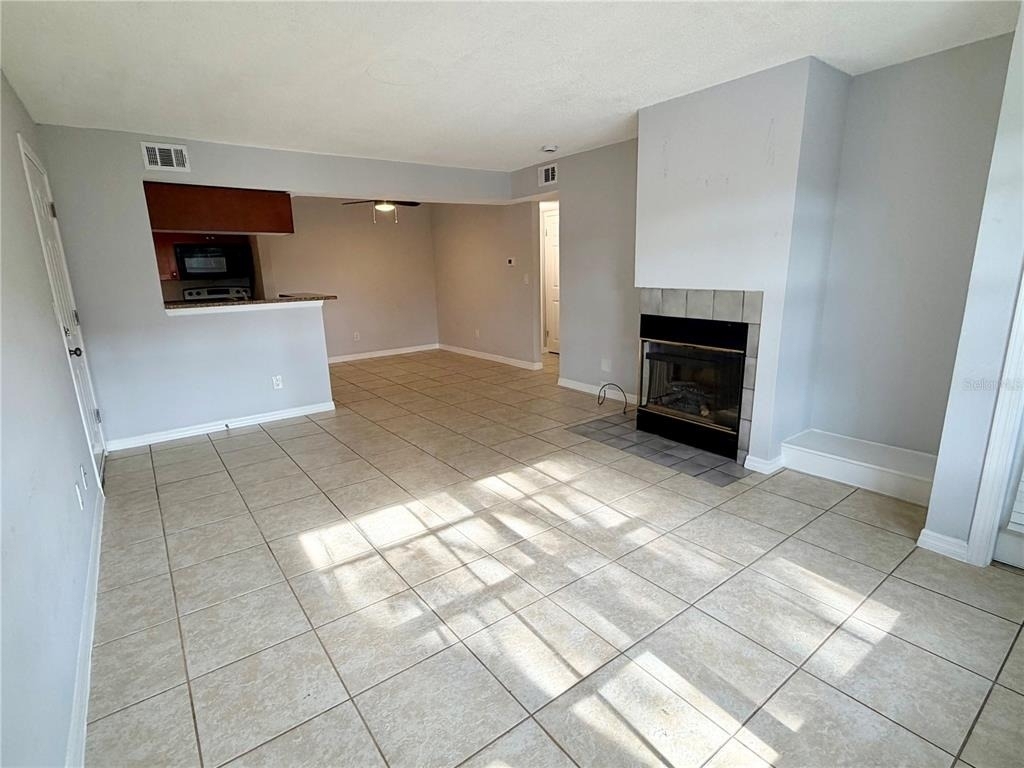 10200 Gandy Boulevard N - Photo 4