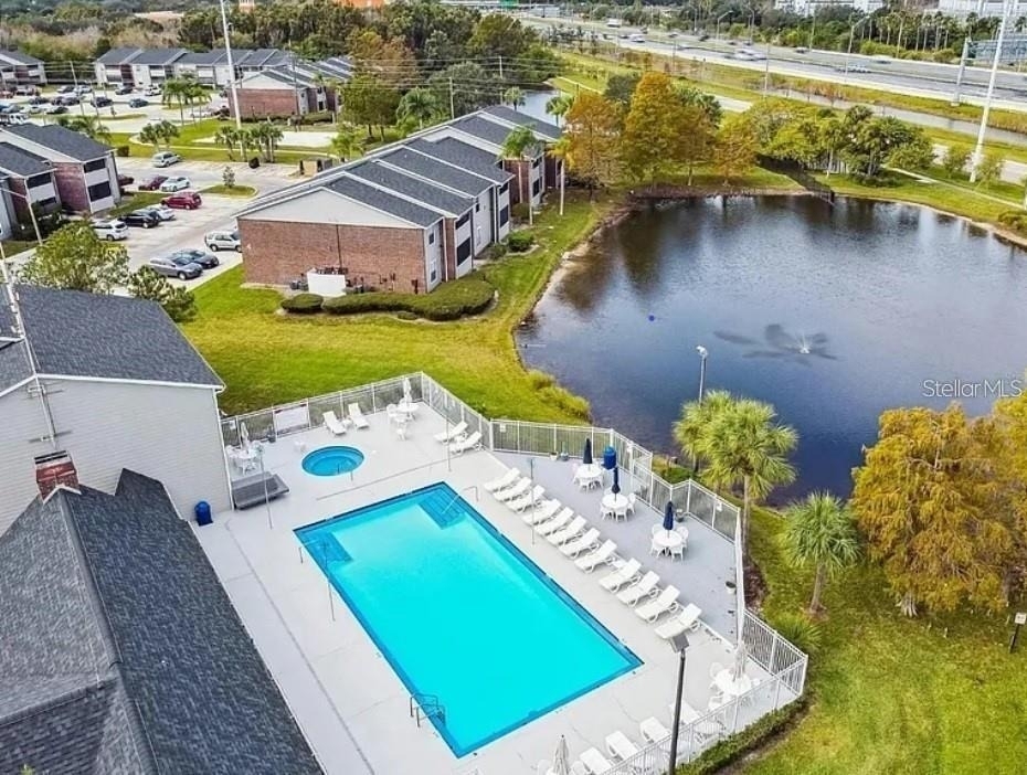 1400 Gandy Boulevard N - Photo 8