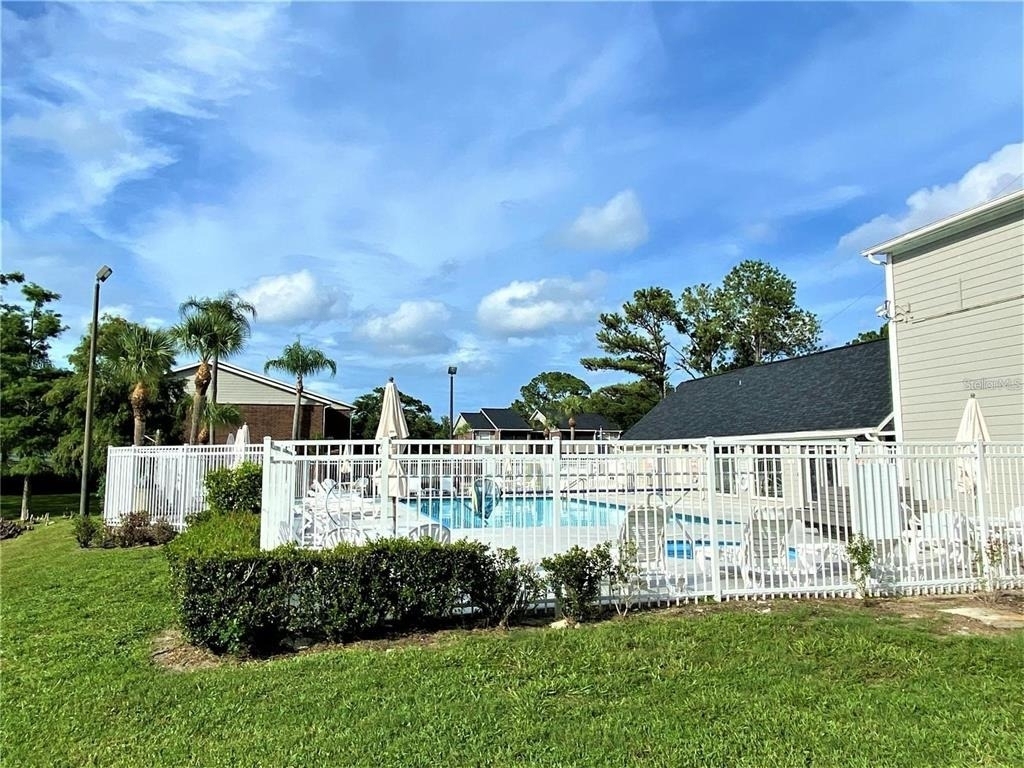 1400 Gandy Boulevard N - Photo 6