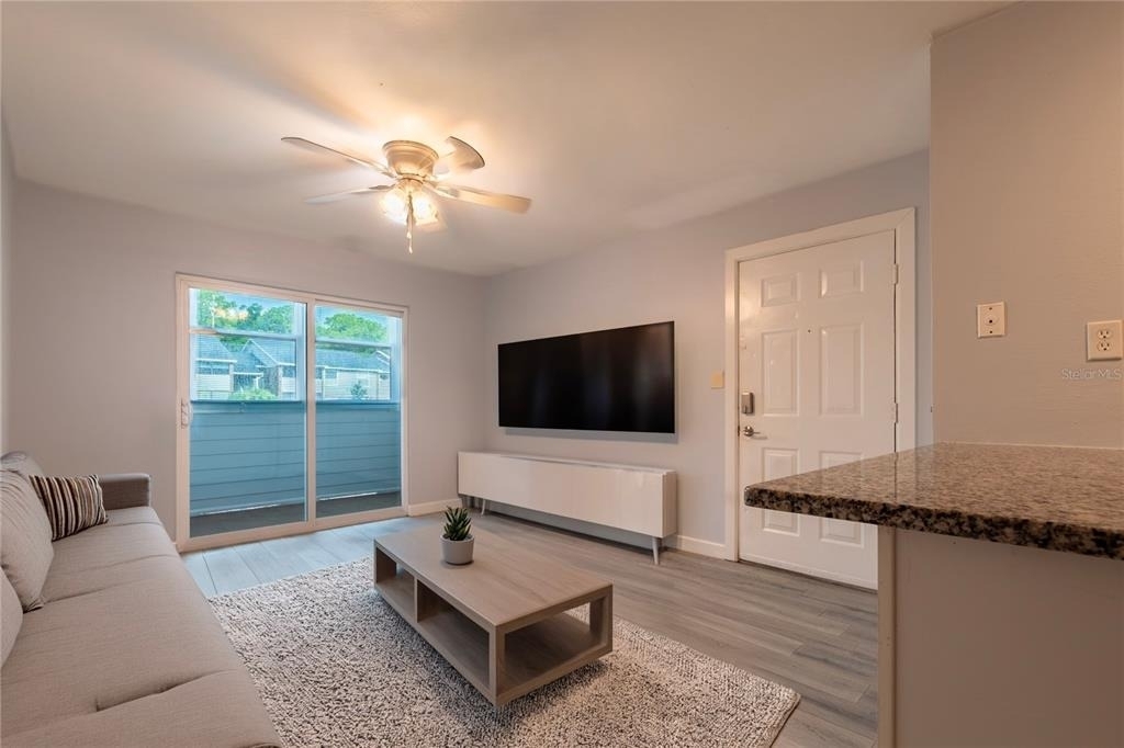 1400 Gandy Boulevard N - Photo 9