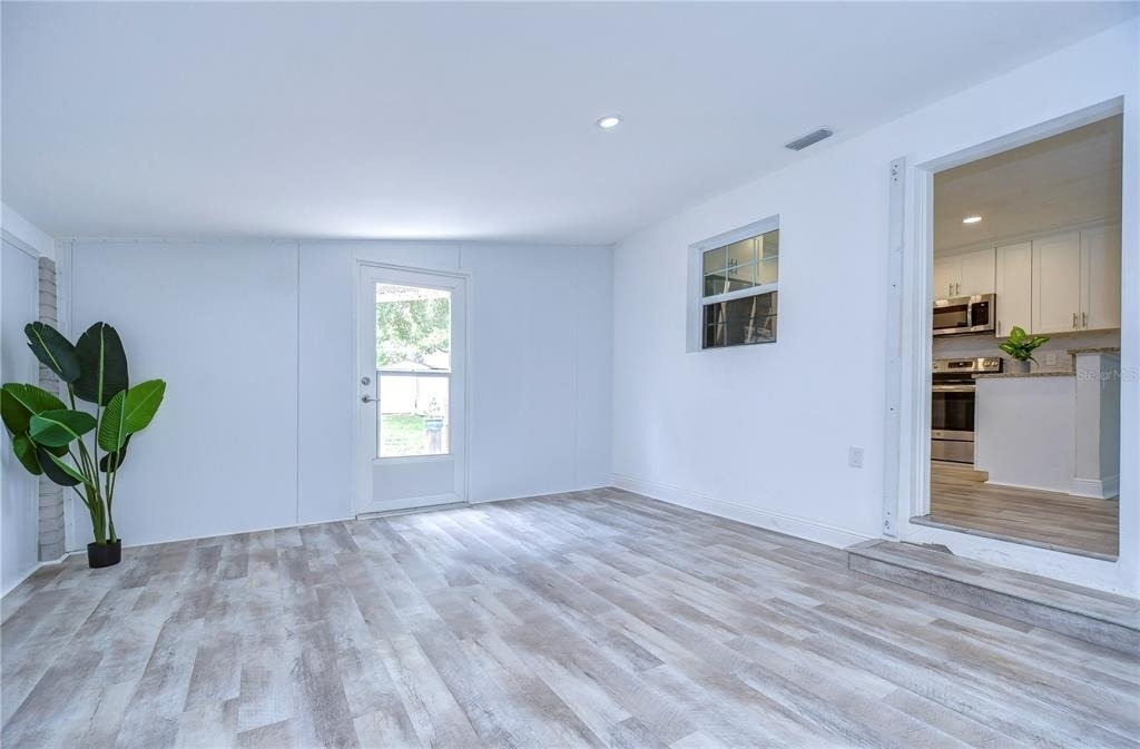 4420 67th Street N - Photo 18
