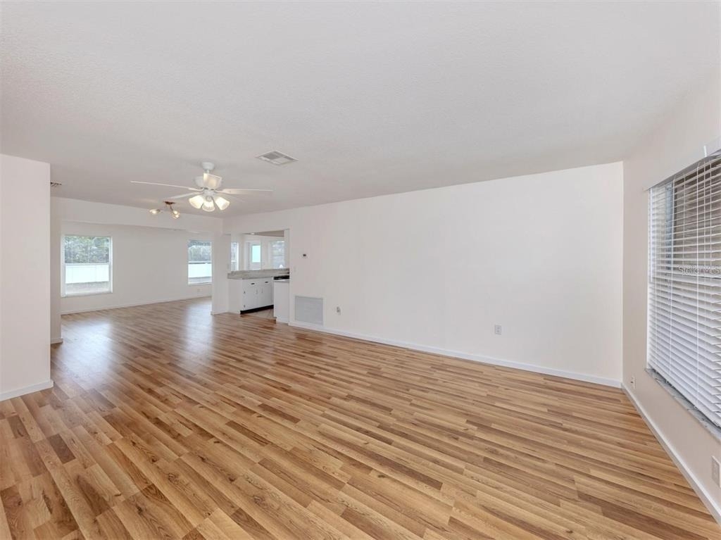1215 Mango Avenue - Photo 4