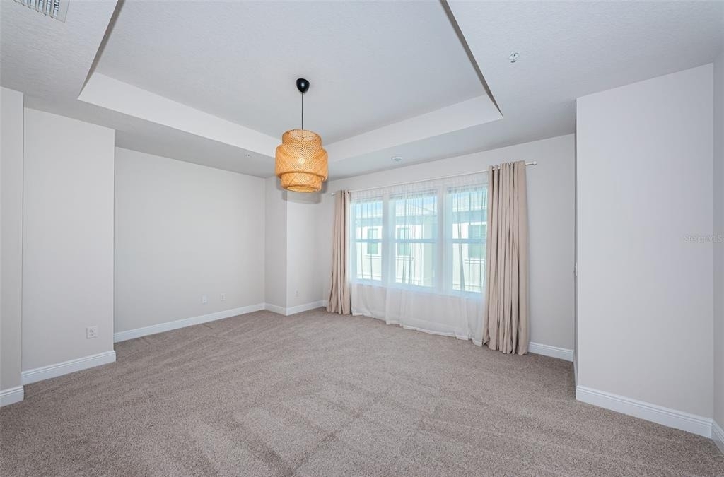 815 Burlington Avenue N - Photo 38