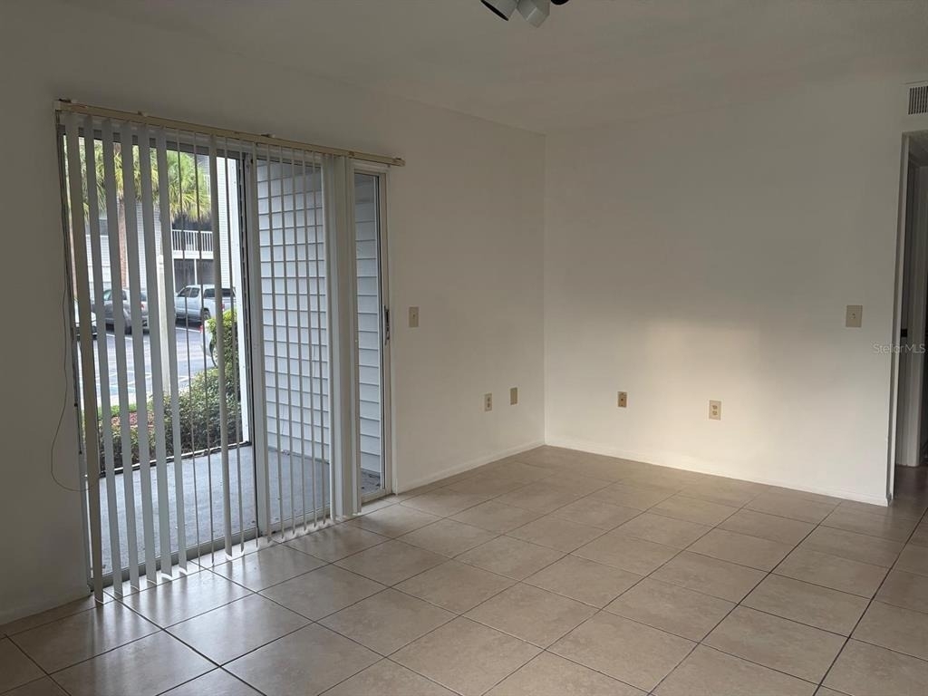1218 Bermuda Lakes Lane - Photo 5