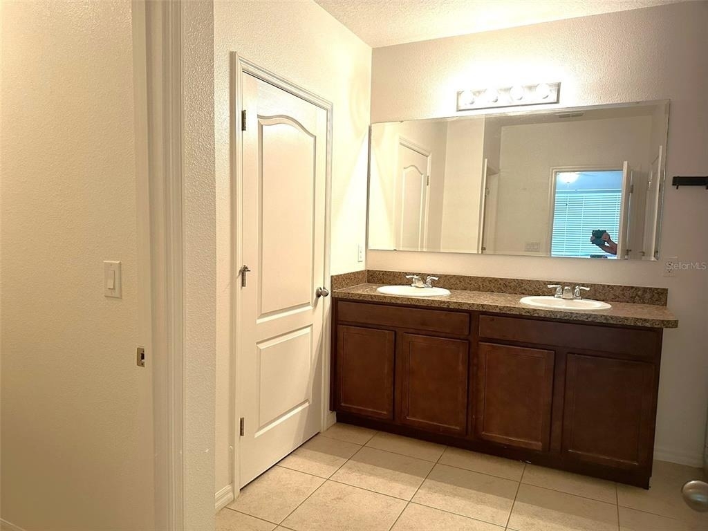 16832 Citrus Parkway - Photo 10