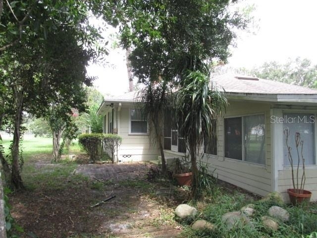 5500 Lake Lizzie Drive - Photo 2