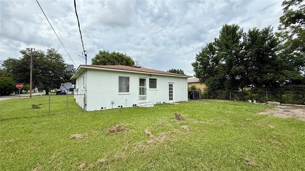 202 E Polk Street - Photo 11