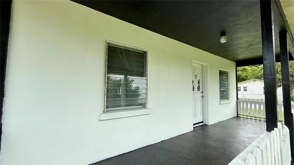 202 E Polk Street - Photo 2