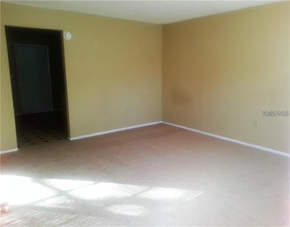 1102 Southern Avenue - Photo 2