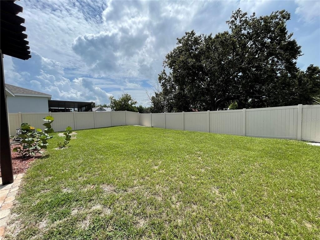 689 Crown Rose Drive - Photo 45