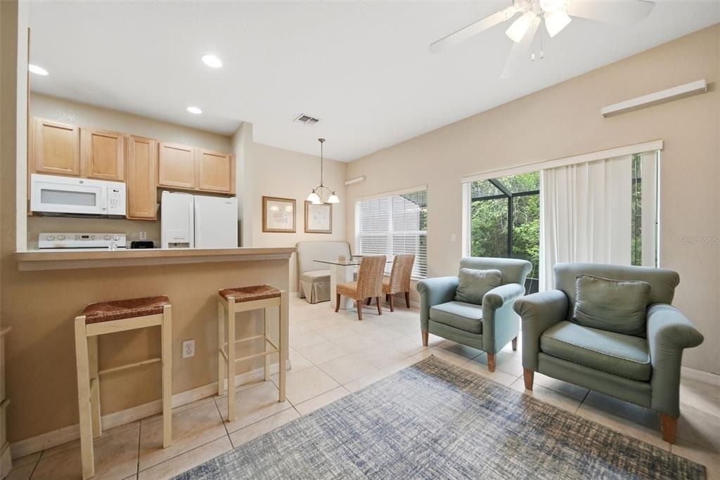 2402 Caravelle Circle - Photo 5