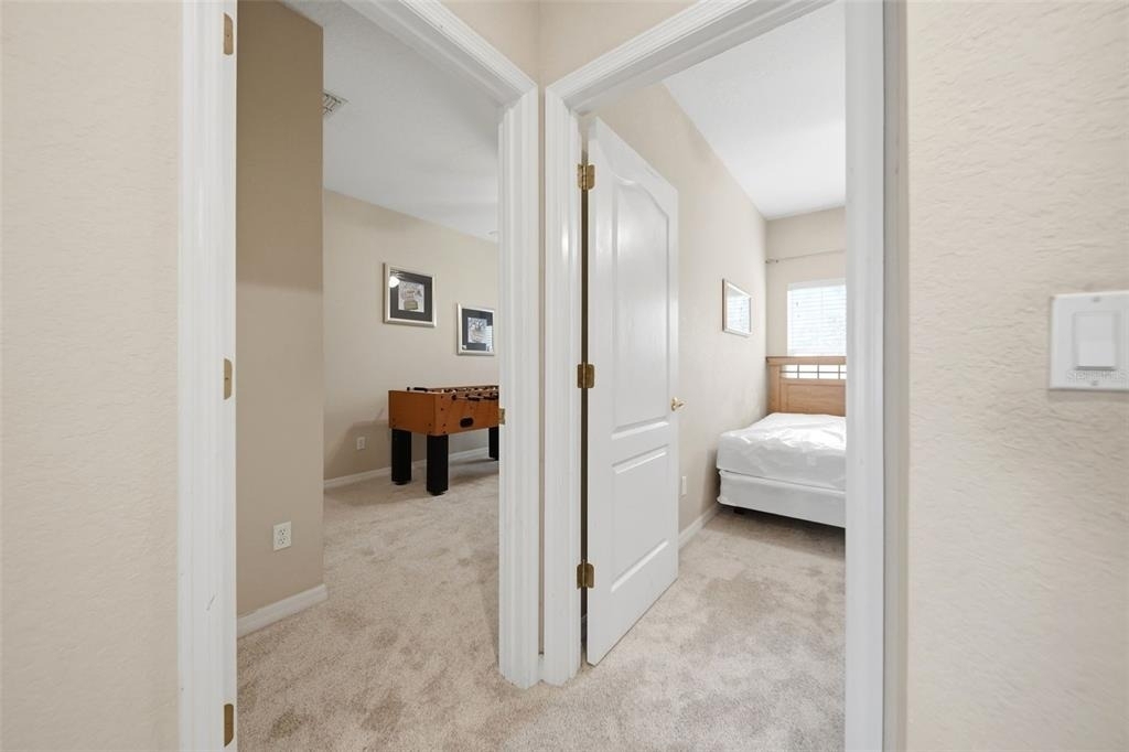 2402 Caravelle Circle - Photo 17