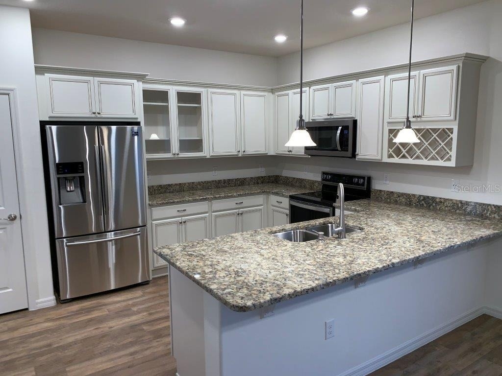 3013 Cherry Orchard Lane - Photo 3