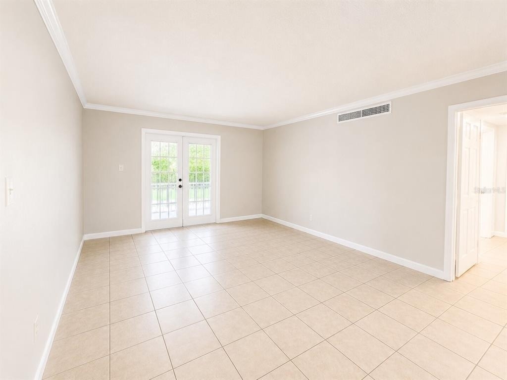 405 Wymore Road - Photo 2