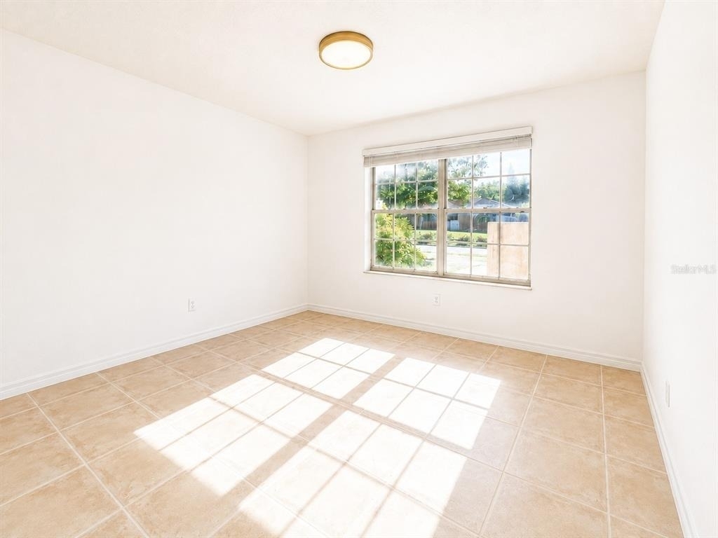 1255 Sophie Boulevard - Photo 8