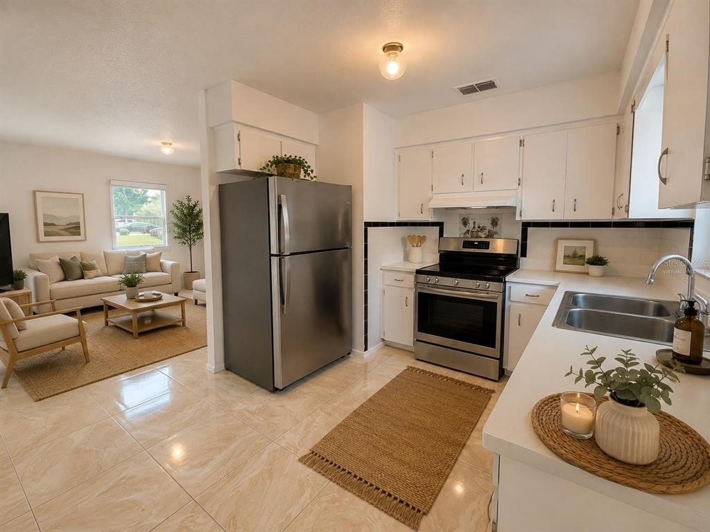 206 S 20th Street - Photo 1