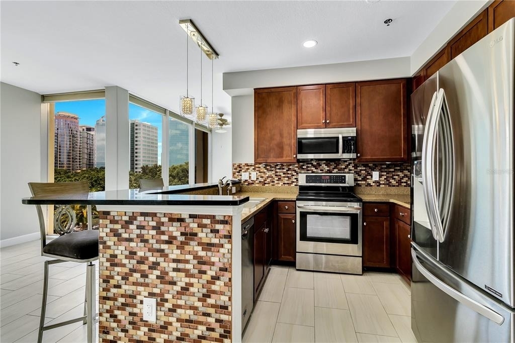 151 E Washington Street - Photo 11