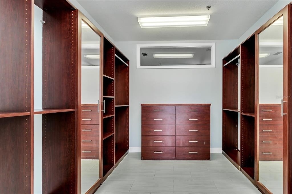 151 E Washington Street - Photo 17