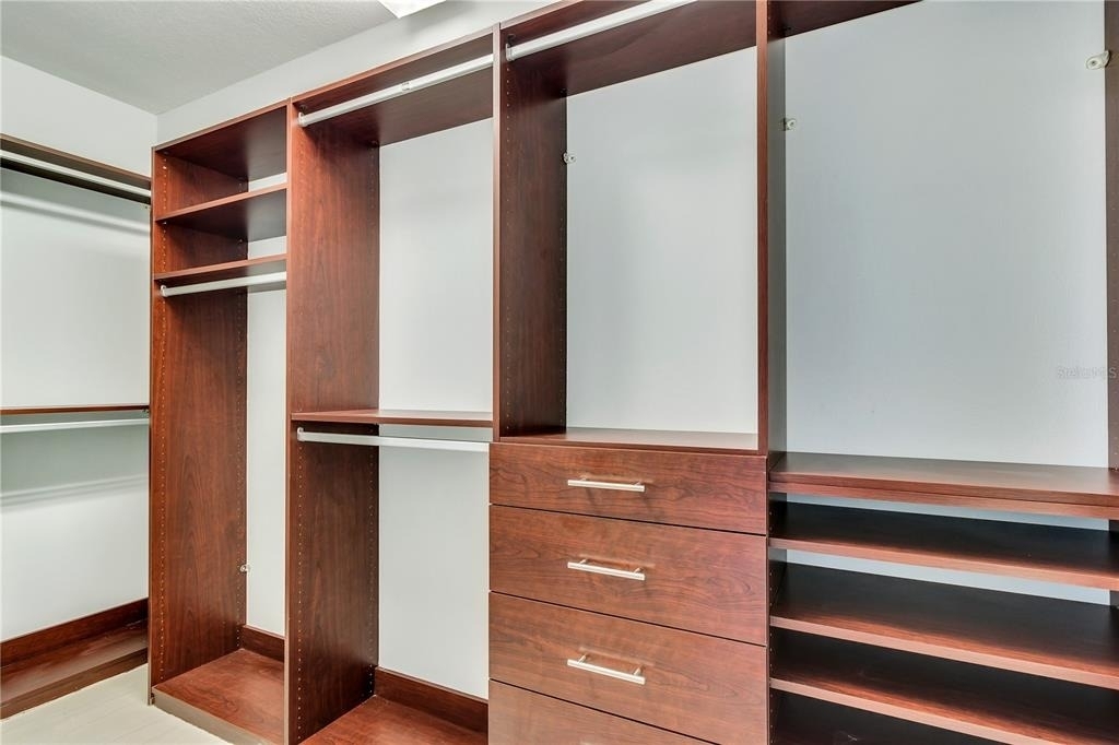 151 E Washington Street - Photo 20