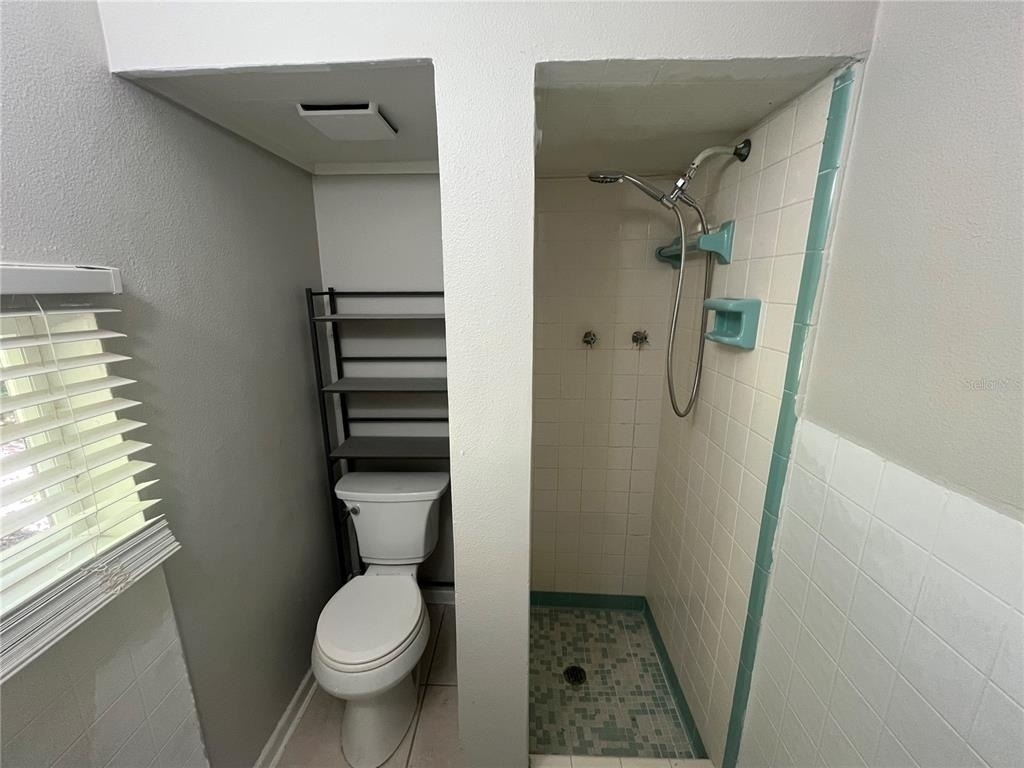 127 1/2 W Palmetto Avenue - Photo 11