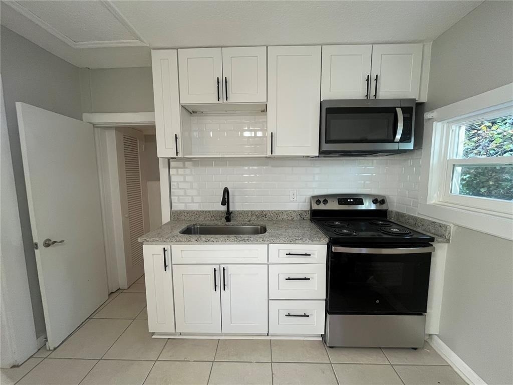 127 1/2 W Palmetto Avenue - Photo 3