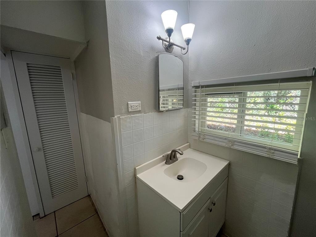 127 1/2 W Palmetto Avenue - Photo 12