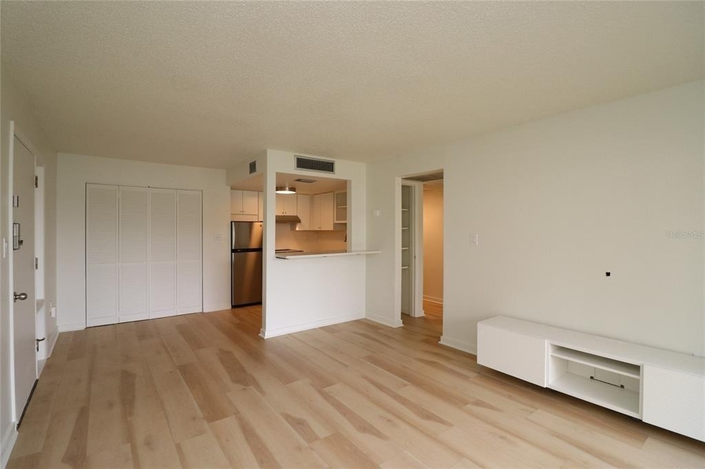 618 Orange Drive - Photo 7