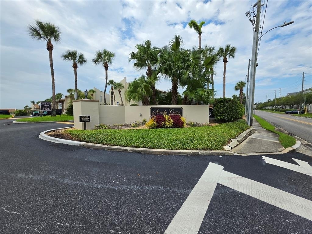 618 Orange Drive - Photo 0