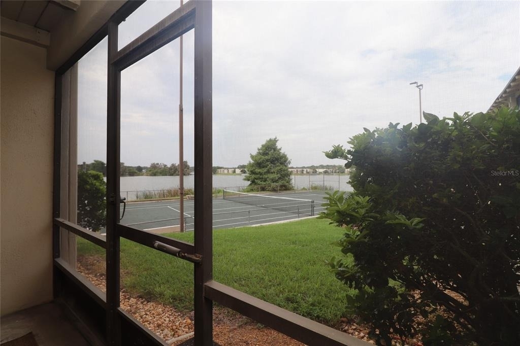 618 Orange Drive - Photo 2