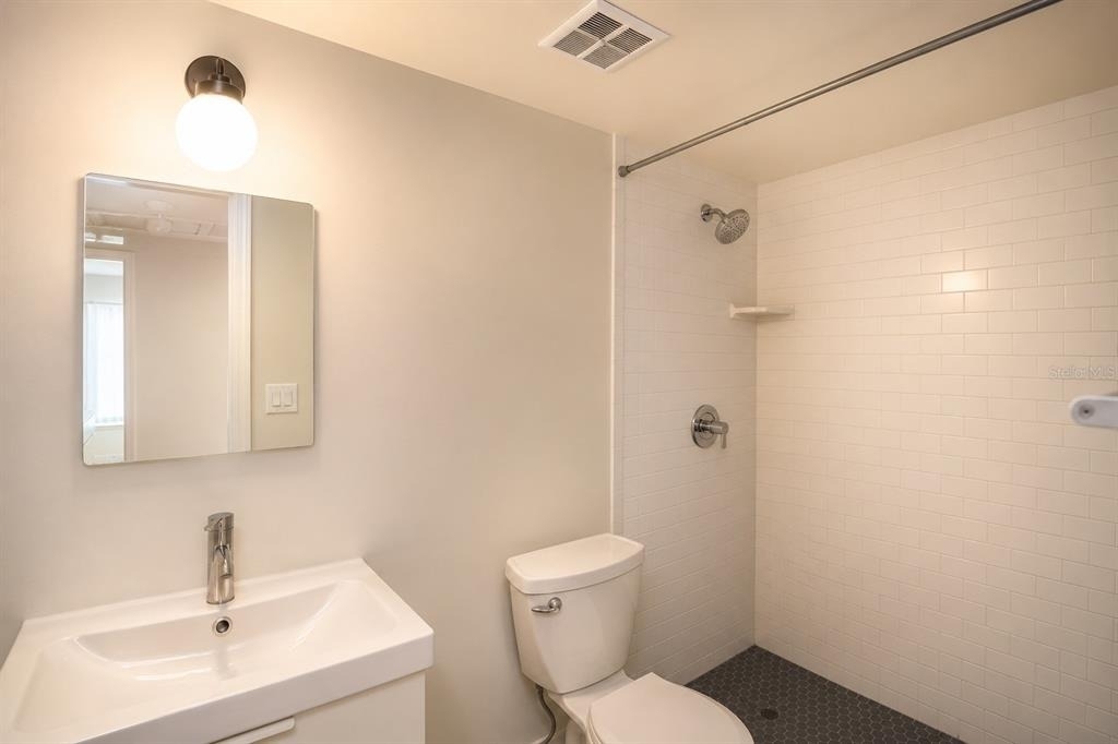 618 Orange Drive - Photo 6