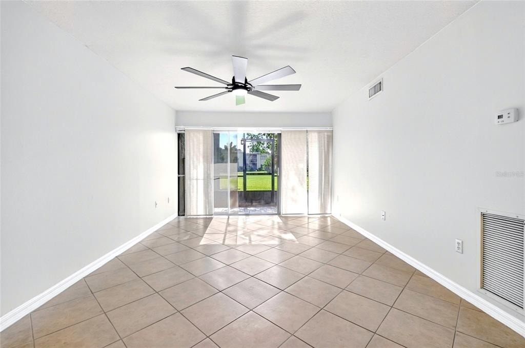 3272 S Semoran Boulevard - Photo 5