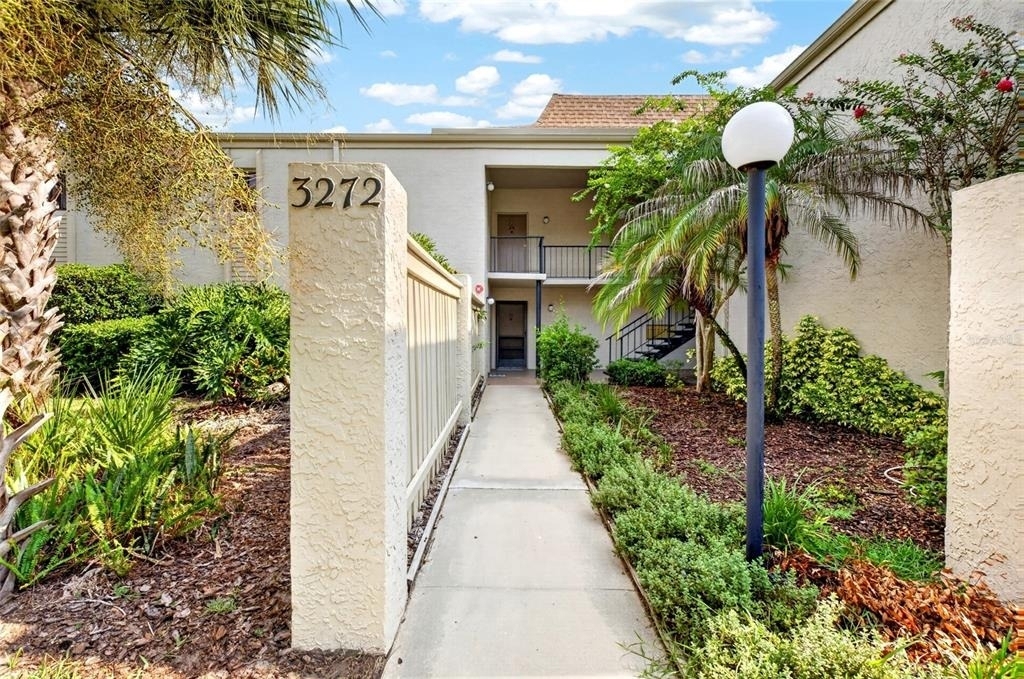 3272 S Semoran Boulevard - Photo 0