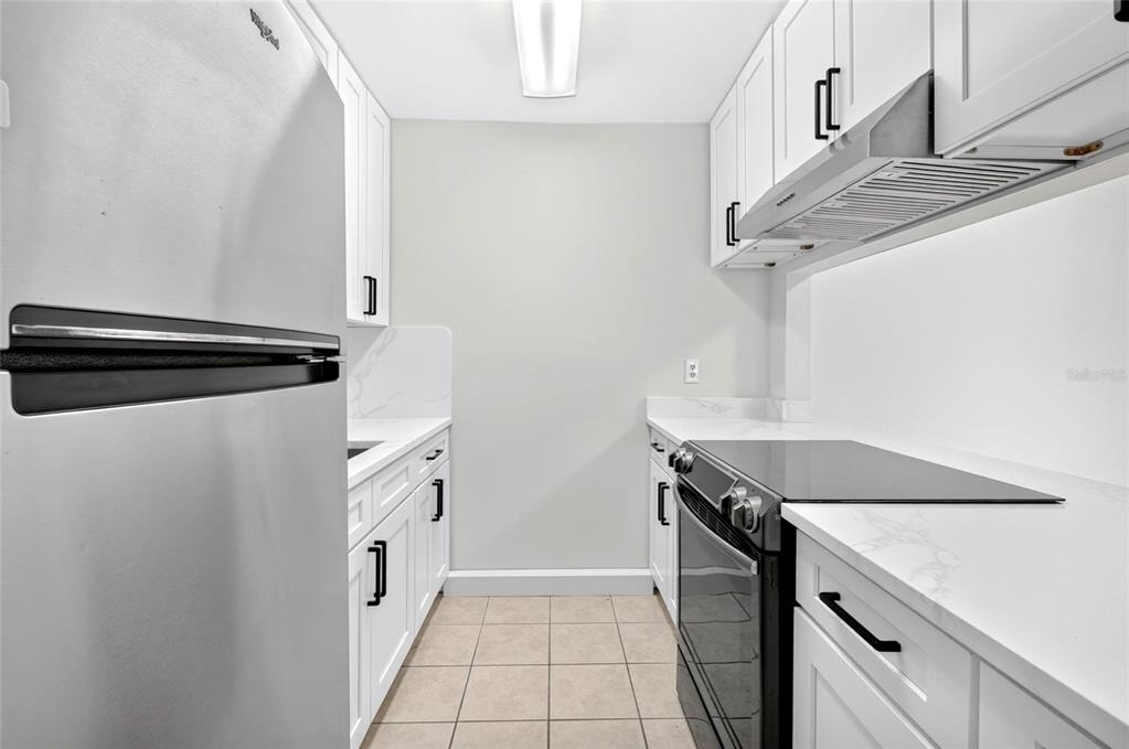 3272 S Semoran Boulevard - Photo 9