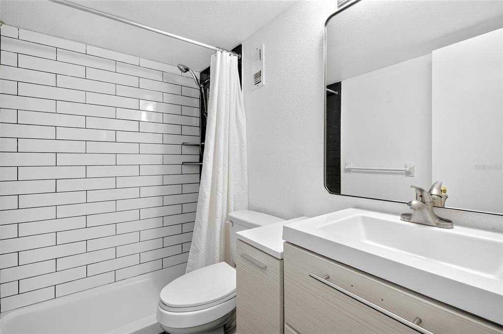 3272 S Semoran Boulevard - Photo 15