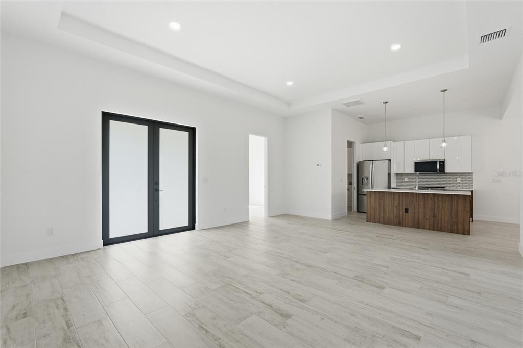 8472 Agate Street - Photo 5