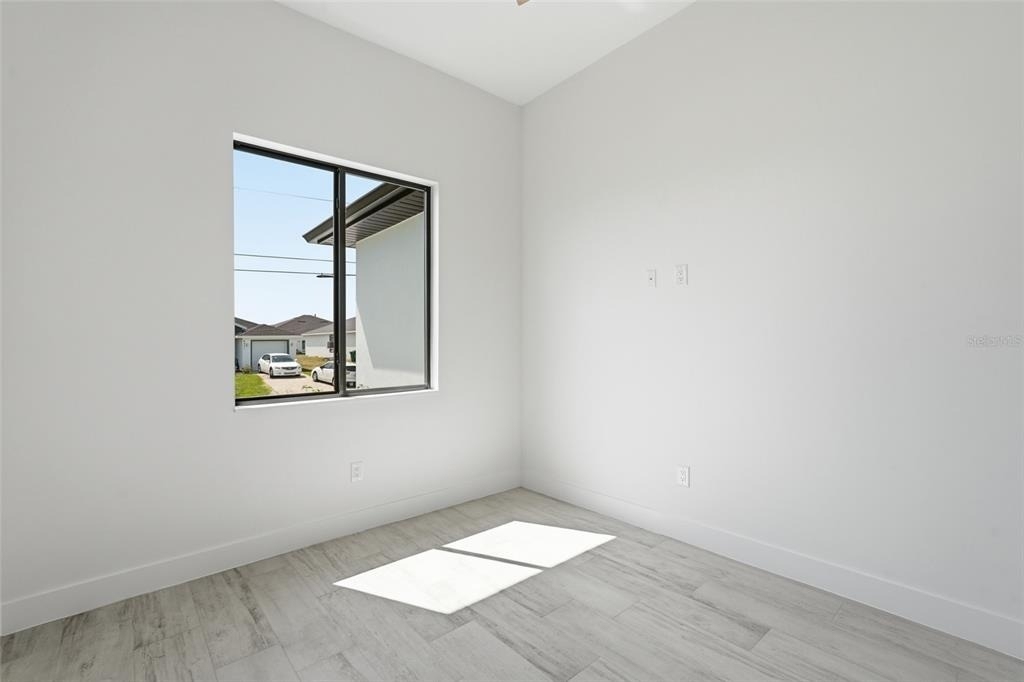 8472 Agate Street - Photo 18