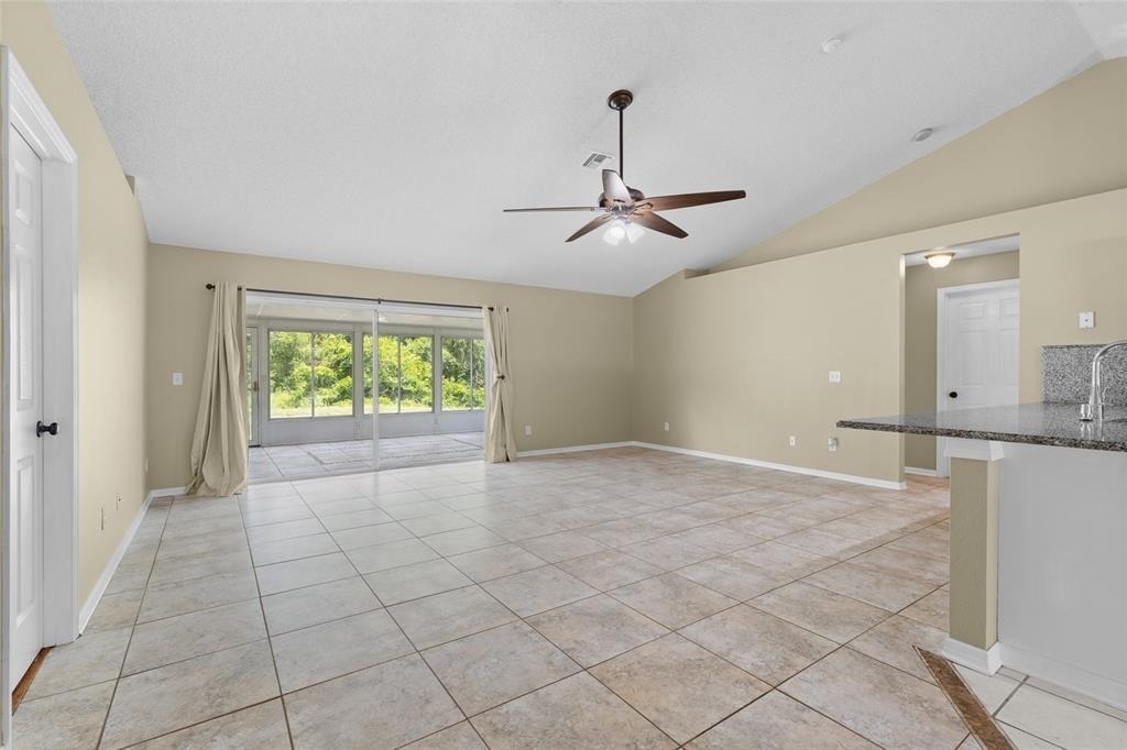 148 Country Lakes Circle - Photo 2