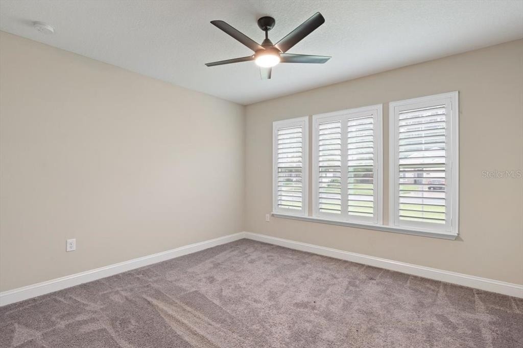 27 Colorado Springs Way - Photo 14
