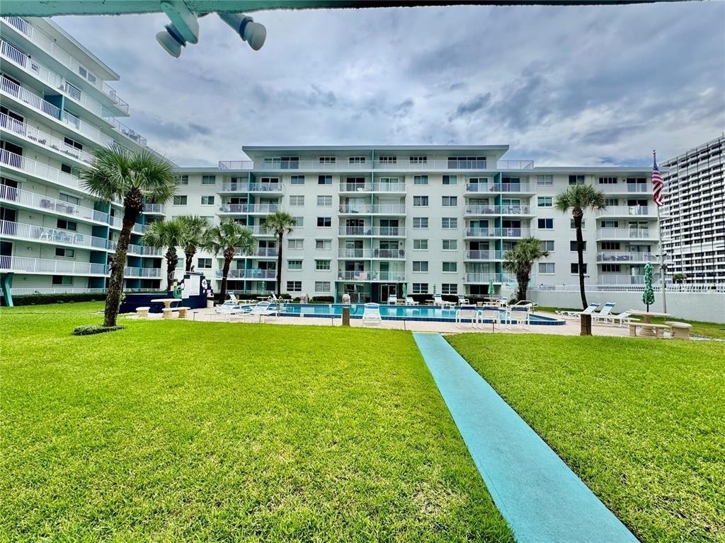 2727 N Atlantic Avenue - Photo 0