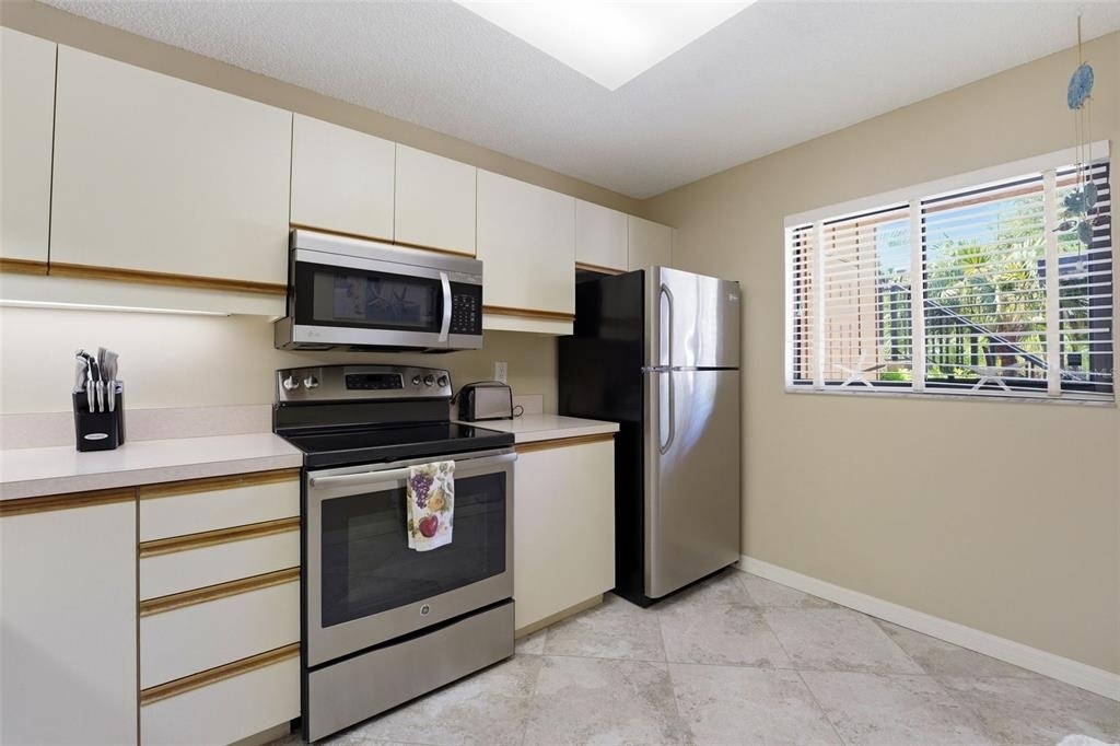 5501 Ashton Way - Photo 8