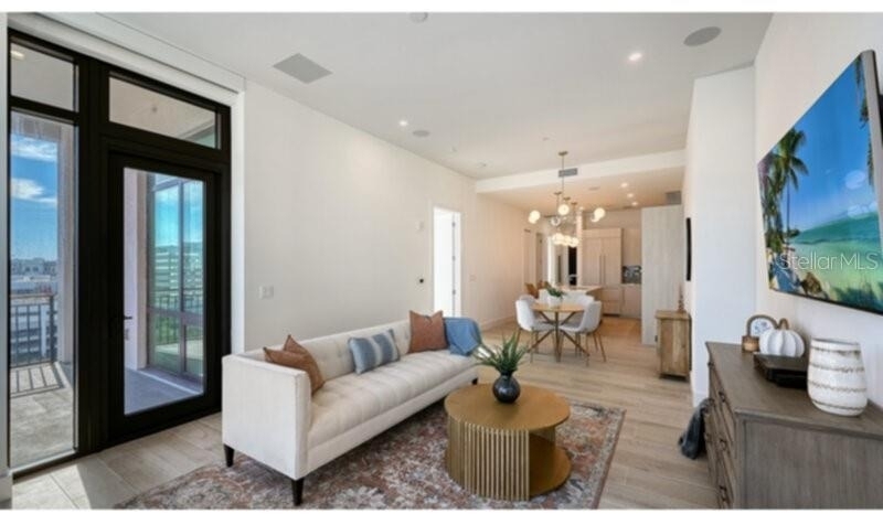 33 S Palm Avenue - Photo 8