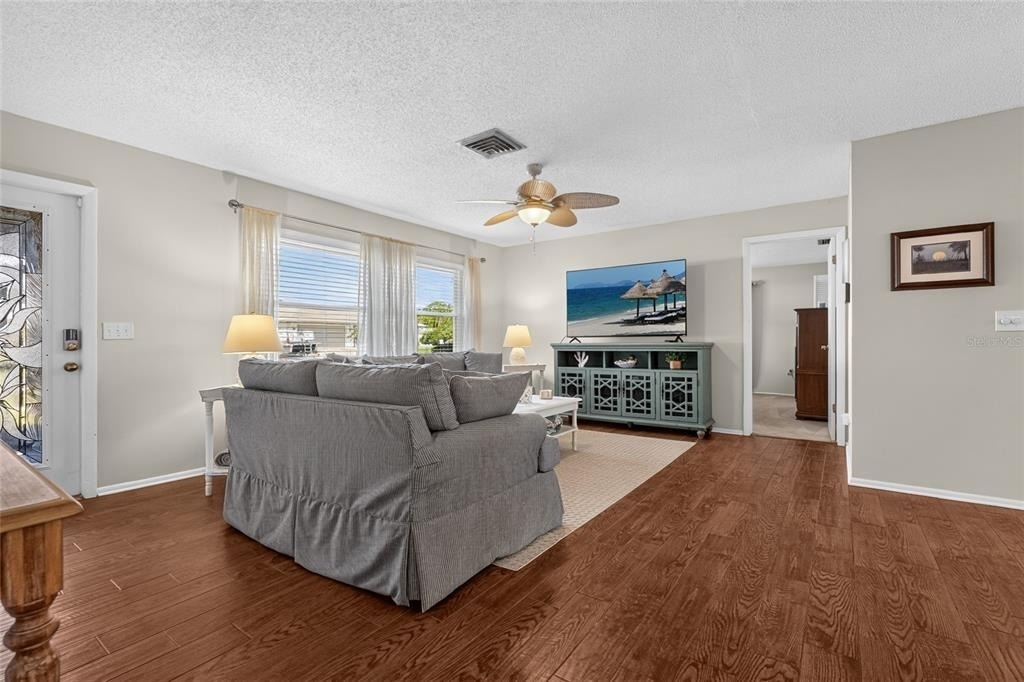 4215 Pandora Road - Photo 4
