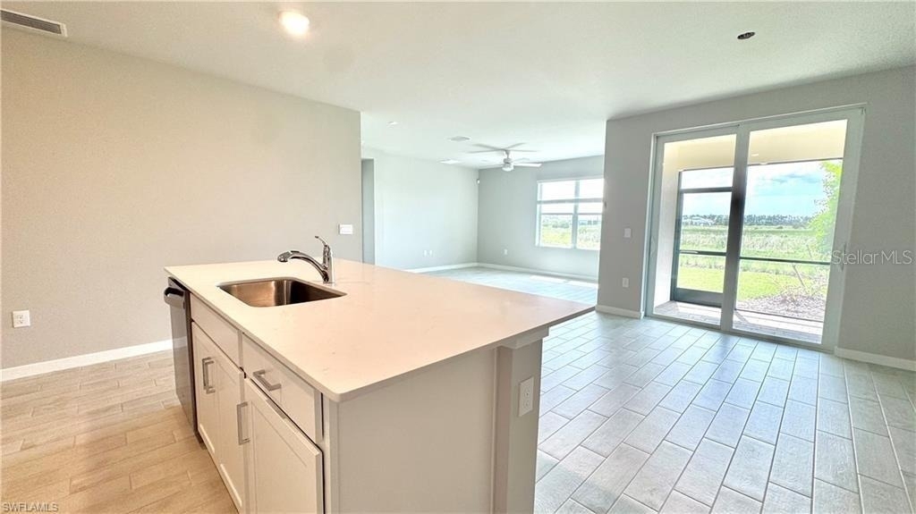 17710 Shade Tree Loop - Photo 3