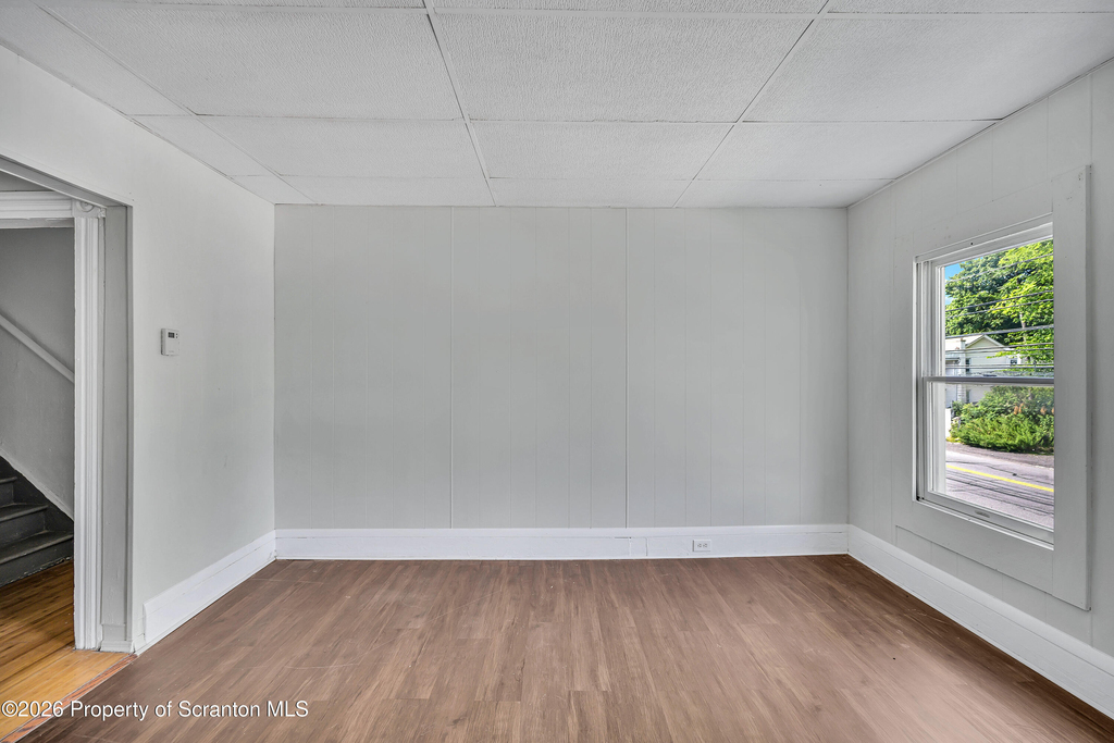 1149 Luzerne St, L2 - Photo 7