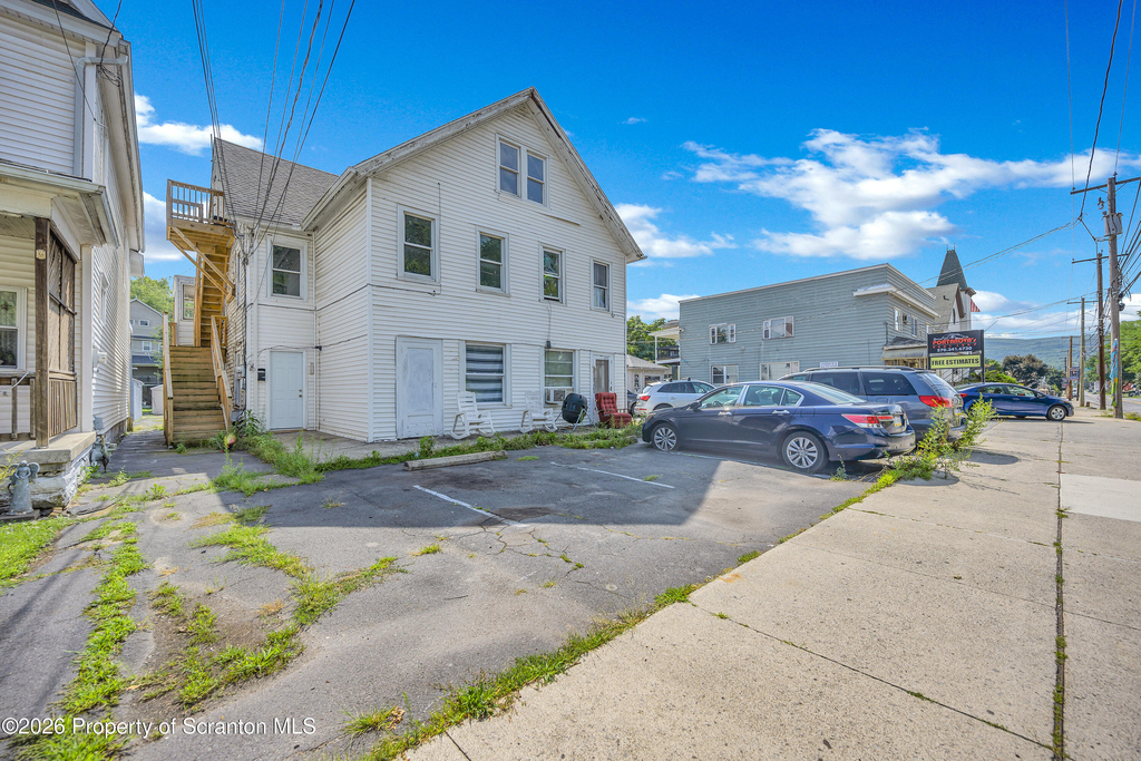1149 Luzerne St, L2 - Photo 0