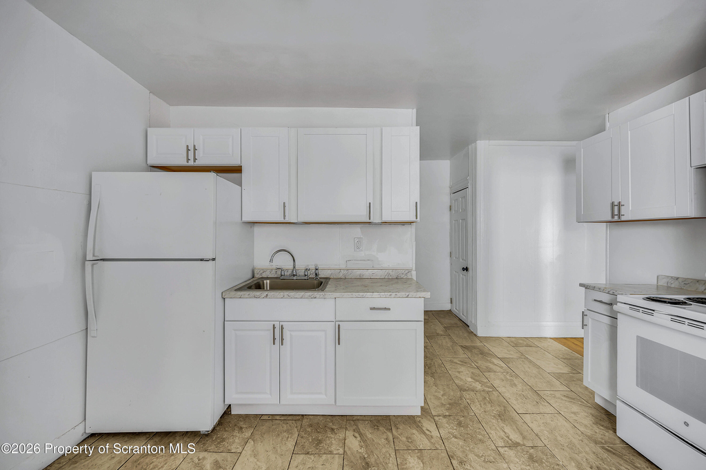 1149 Luzerne St, L2 - Photo 12