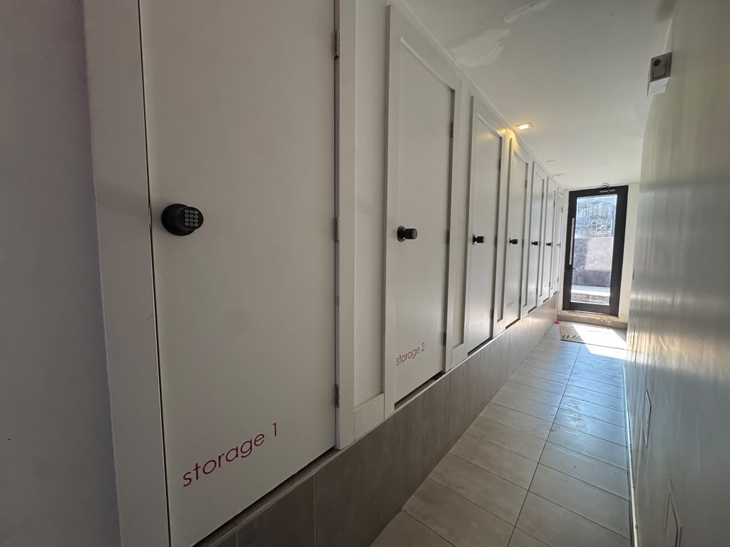 1874 Hart Street - Photo 15